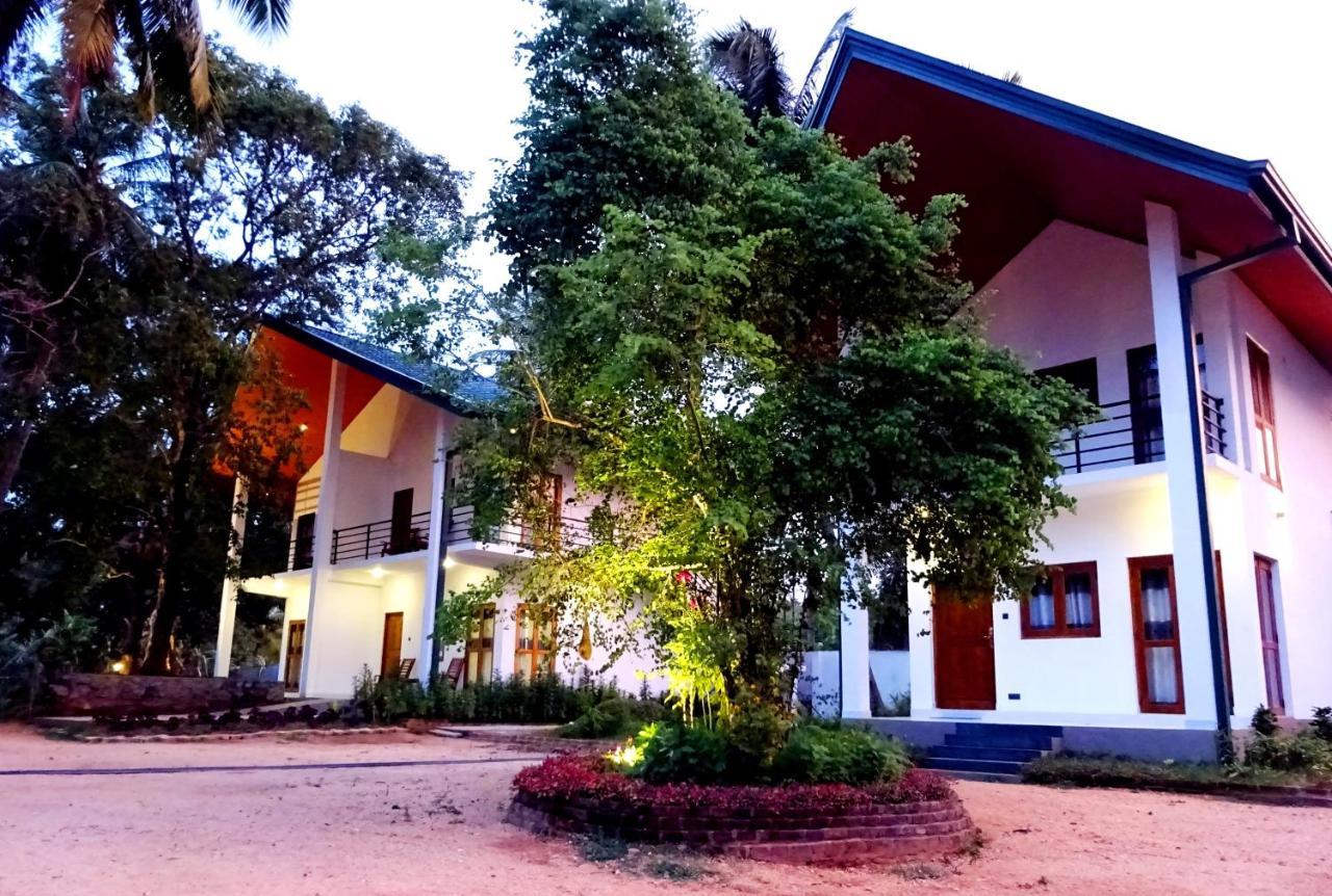 Athkandura Hotel Хабарана Екстер'єр фото