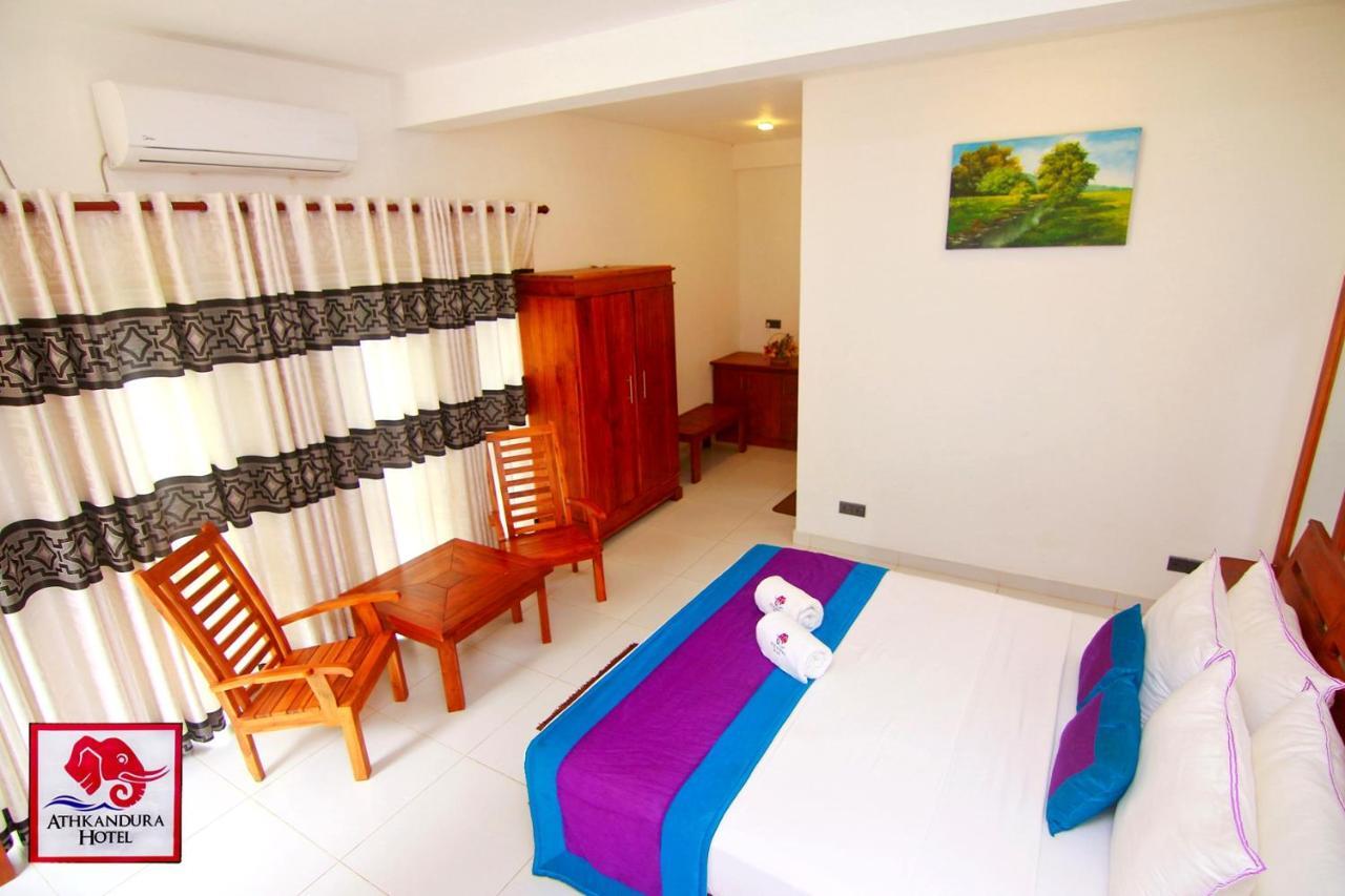 Athkandura Hotel Хабарана Екстер'єр фото